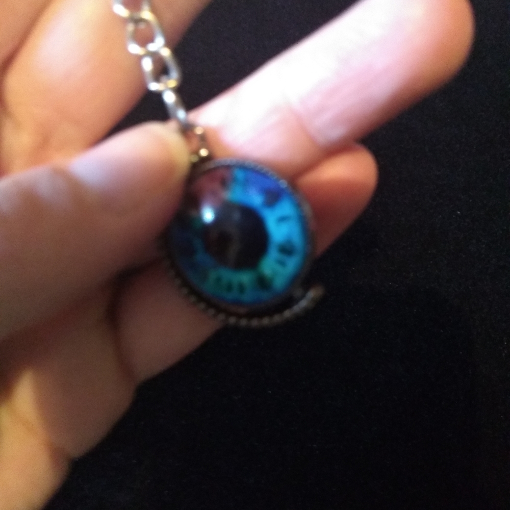 Keychain - Picture 4 of 4